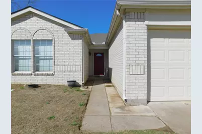 3108 Pinehurst Court, Denton, TX 76210 - Photo 3