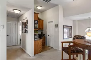 8402 Pecan Creek Dr, Arlington, TX 76001 - Photo 23