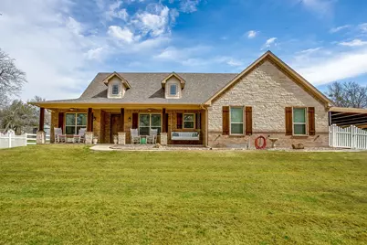 1615 Sanger Drive, Springtown, TX 76082 - Photo 3