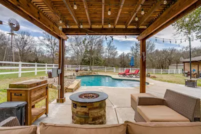 1615 Sanger Drive, Springtown, TX 76082 - Photo 27