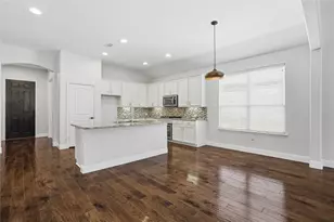 613 Sundrop Dr, Little Elm, TX 75068 - Photo 5