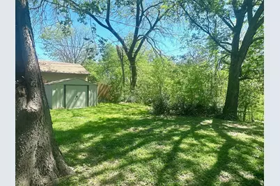 4417 Diaz Avenue, Fort Worth, TX 76107 - Photo 13