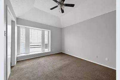 6611 Olivewood Drive, Arlington, TX 76001 - Photo 15