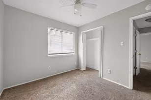 6611 Olivewood Dr, Arlington, TX 76001 - Photo 21