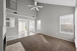 6611 Olivewood Dr, Arlington, TX 76001 - Photo 9