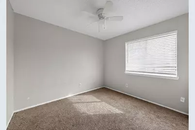 6611 Olivewood Drive, Arlington, TX 76001 - Photo 17