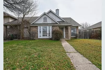 6611 Olivewood Drive, Arlington, TX 76001 - Photo 1