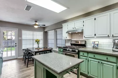 1525 Fuqua Drive, Flower Mound, TX 75028 - Photo 13