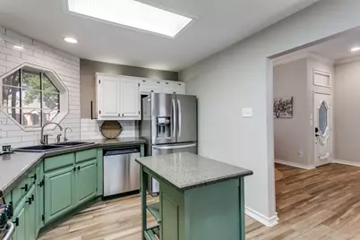 1525 Fuqua Drive, Flower Mound, TX 75028 - Photo 11