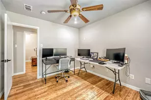 304 Valley Forge Ln, Arlington, TX 76002 - Photo 11