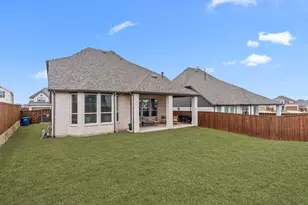 1748 Boxwood Row Dr, Aubrey, TX 76227 - Photo 5