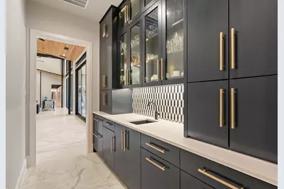 916 Dove Creek Court, Bartonville, TX 76226 - Photo 11