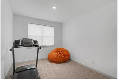 665 Vista Oaks Road, Lewisville, TX 75067 - Photo 27