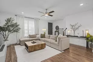 665 Vista Oaks Rd, Lewisville, TX 75067 - Photo 1