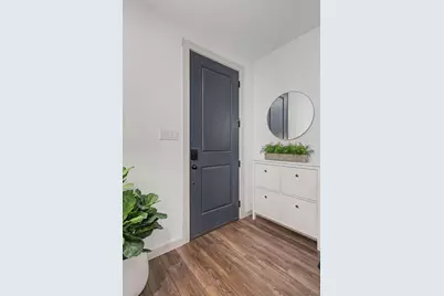 665 Vista Oaks Road, Lewisville, TX 75067 - Photo 5