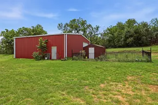 451 Land of Goshen Dr, Springtown, TX 76082 - Photo 37