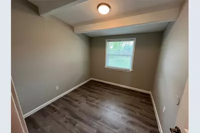 718 E Daugherty Drive, Garland, TX 75041 - Photo 11