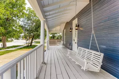 608 S Dooley Street, Grapevine, TX 76051 - Photo 33