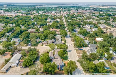 608 S Dooley Street, Grapevine, TX 76051 - Photo 9