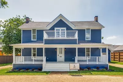 608 S Dooley Street, Grapevine, TX 76051 - Photo 1