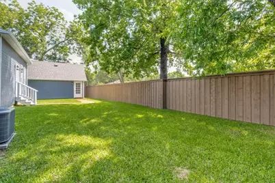 608 S Dooley Street, Grapevine, TX 76051 - Photo 37