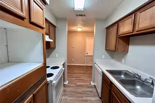 9696 Walnut, Dallas, TX 75243 - Photo 7