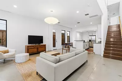 5004 Mission Avenue, Dallas, TX 75206 - Photo 3