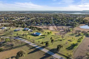 3100 Durant Ct, Granbury, TX 76049 - Photo 29