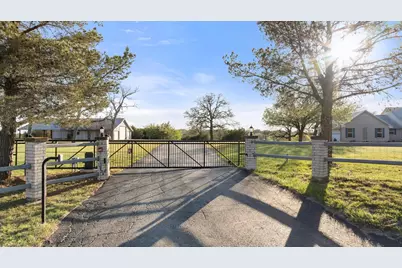 3100 Durant Court, Granbury, TX 76049 - Photo 37