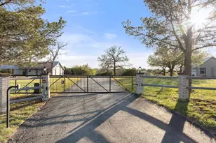 3100 Durant Ct, Granbury, TX 76049 - Photo 37