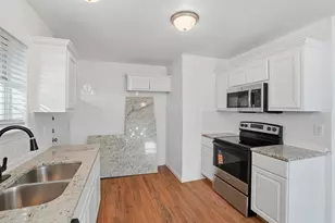 510 S 1st St, Sherman, TX 75090 - Photo 7