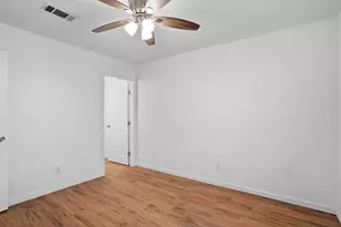 510 S 1st St, Sherman, TX 75090 - Photo 15