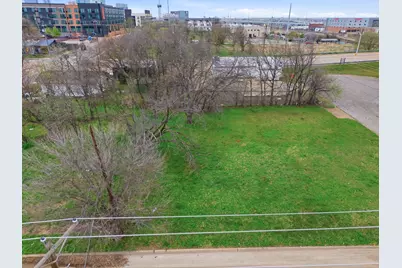 658 S Calhoun Street, Fort Worth, TX 76104 - Photo 3