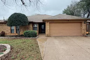 5720 Sterling Green Trail, Arlington, TX 76017 - Photo 1