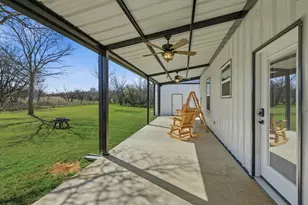 116 Valley Ridge Ct, Runaway Bay, TX 76426 - Photo 31