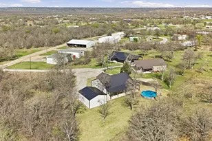 116 Valley Ridge Ct, Runaway Bay, TX 76426 - Photo 37