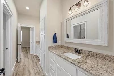 116 Valley Ridge Court, Runaway Bay, TX 76426 - Photo 23