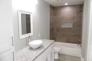 608 E College St, Sherman, TX 75090 - Photo 15