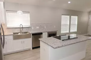 608 E College St, Sherman, TX 75090 - Photo 7