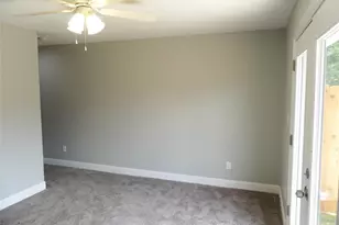 608 E College St, Sherman, TX 75090 - Photo 11