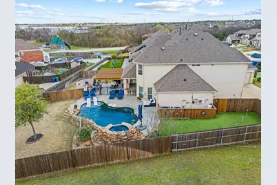 4302 Curlew Lane, Garland, TX 75043 - Photo 3