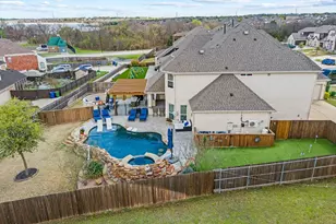 4302 Curlew Ln, Garland, TX 75043 - Photo 3