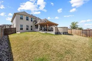 4302 Curlew Ln, Garland, TX 75043 - Photo 37