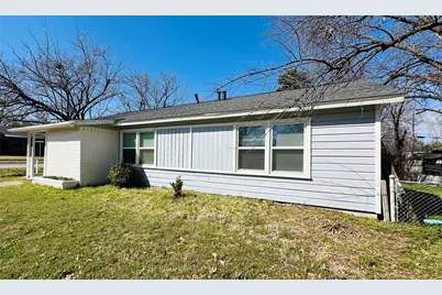 4801 Stephanie Drive, Haltom City, TX 76117 - Photo 3