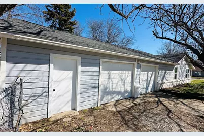 4801 Stephanie Drive, Haltom City, TX 76117 - Photo 5