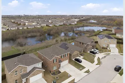 8325 Kimlewick Drive, Fort Worth, TX 76179 - Photo 3