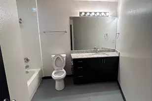 2007 S Ervay St, Dallas, TX 75215 - Photo 11