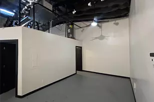 2007 S Ervay St, Dallas, TX 75215 - Photo 13