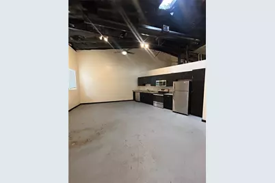 2007 S Ervay Street #2005-104, Dallas, TX 75215 - Photo 7