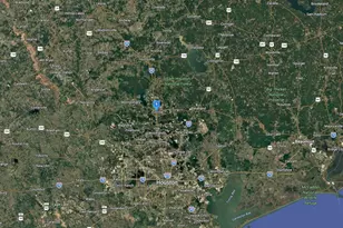 855 W Santa Fe St, Conroe, TX 77301 - Photo 5